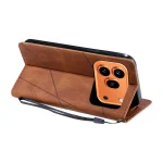 Elegantna_flip_line_torbica-Honor_600_Pro-rjava-7 | Poceni-Ovitki.si Brown leather wallet-style phone case with fold cover and strap, shown holding a smartphone on its side with camera notch exposed.